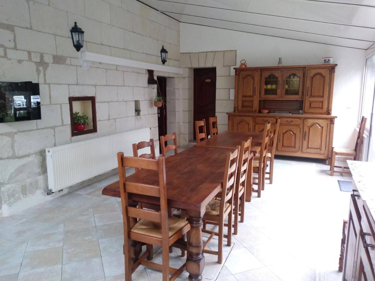 Gite Les Hautes Mougonnieres Neuil 外观 照片